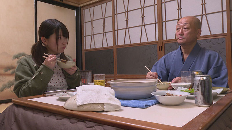 中年男のあこがれ 幼妻（おさなづま）