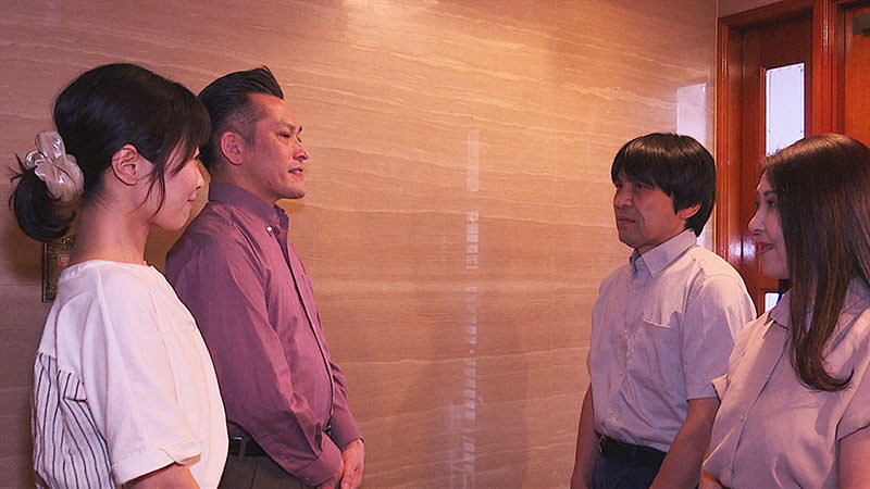 令和 ザ・スワップ 夫婦交換　夫が他の女と　妻が他所の男と　あ～いくぅ